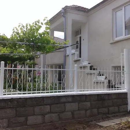 Holiday home студио наде