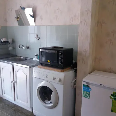 студио наде Tsarevo